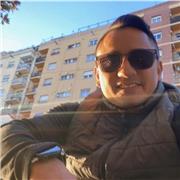 Que tal buenos días, me defino como  persona amable y sociable, súper alegre y con gran capacidad de organización; a Estudiantes